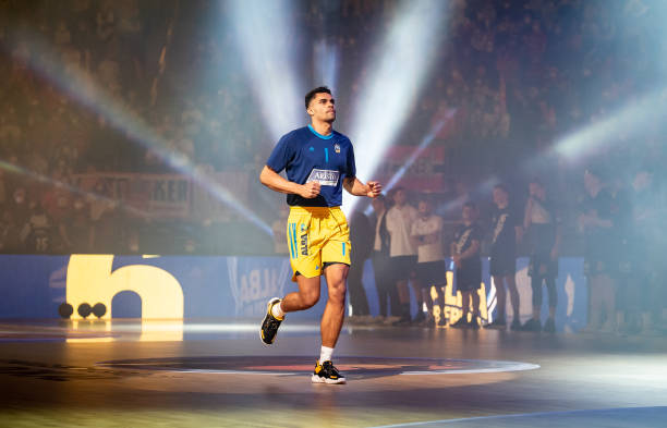 双方拼尽全 双方拼尽全