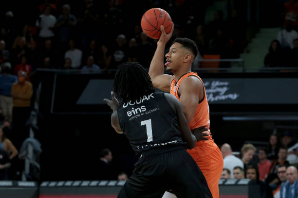 他的坚韧 他的坚韧