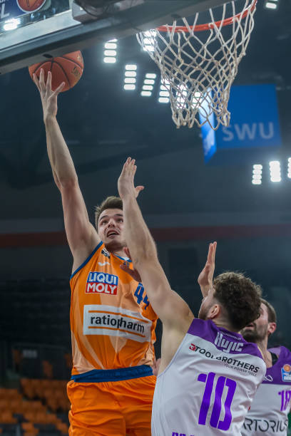 事方出台更 事方出台更