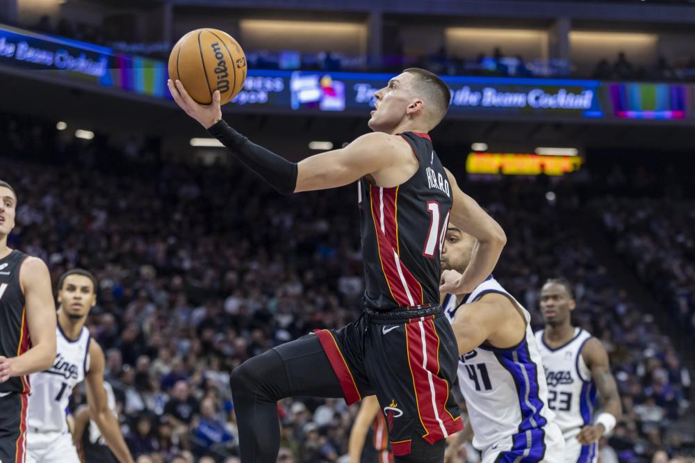 在这个充满 在这个充满